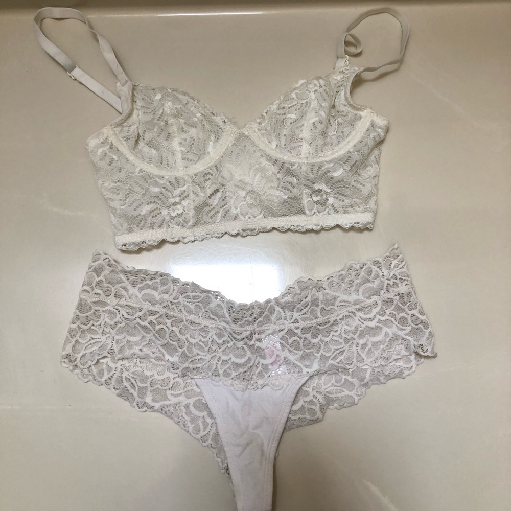 XS lingerie set